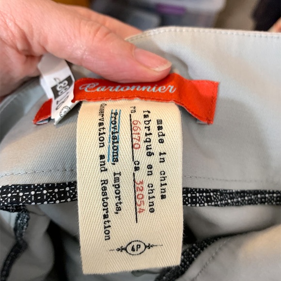 Anthropologie Gray Ankle Pants with Bow Detail - Picture 7 of 7